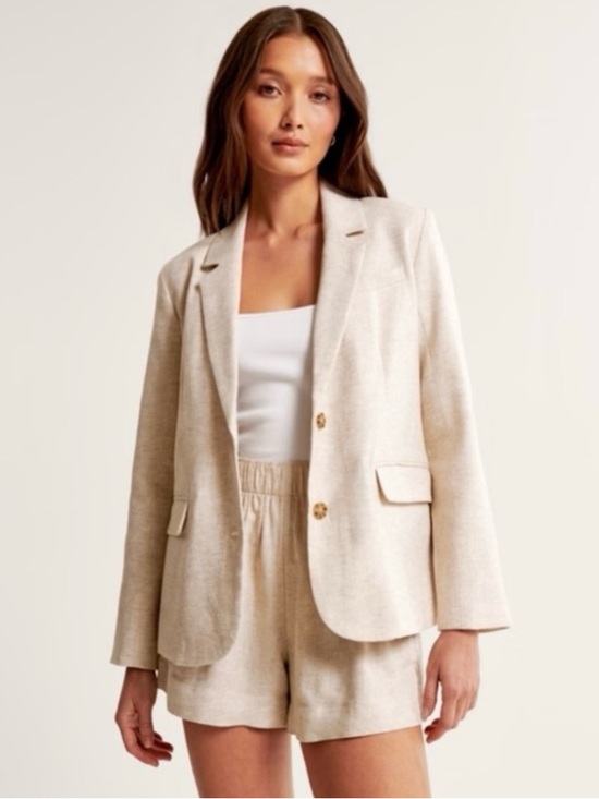 Abercrombie & Fitch Jackets & Blazers - Abercrombie & Fitch Sage Green Linen Blend Blazer. Size M